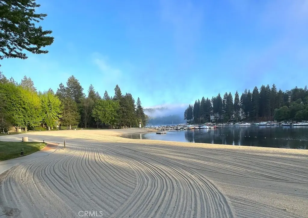 27657 Peninsula Drive 106, Lake Arrowhead, CA — listing photo 1