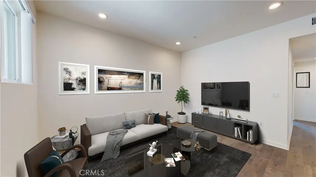 Residential Lease for rent at 1836 Sichel St., Los Angeles, Los Angeles County, CA featuring 3 beds and 3 baths