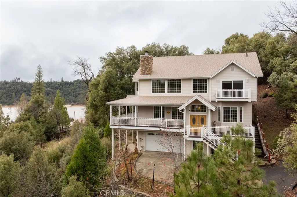 39818 Granite Ridge, Bass Lake, CA — listing photo 1