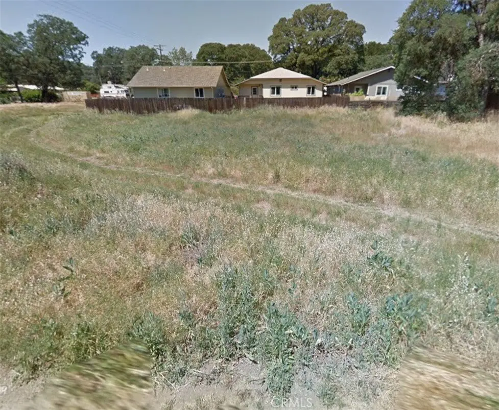 3357 Brown, Clearlake, CA — listing photo 1
