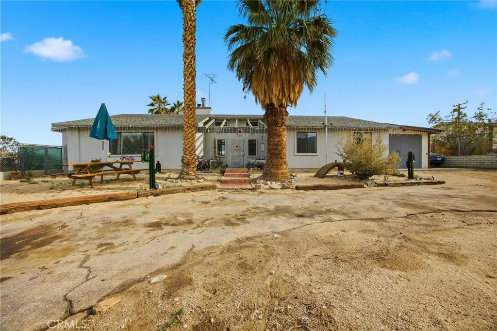7725 Sahara, 29 Palms, CA — listing photo 1