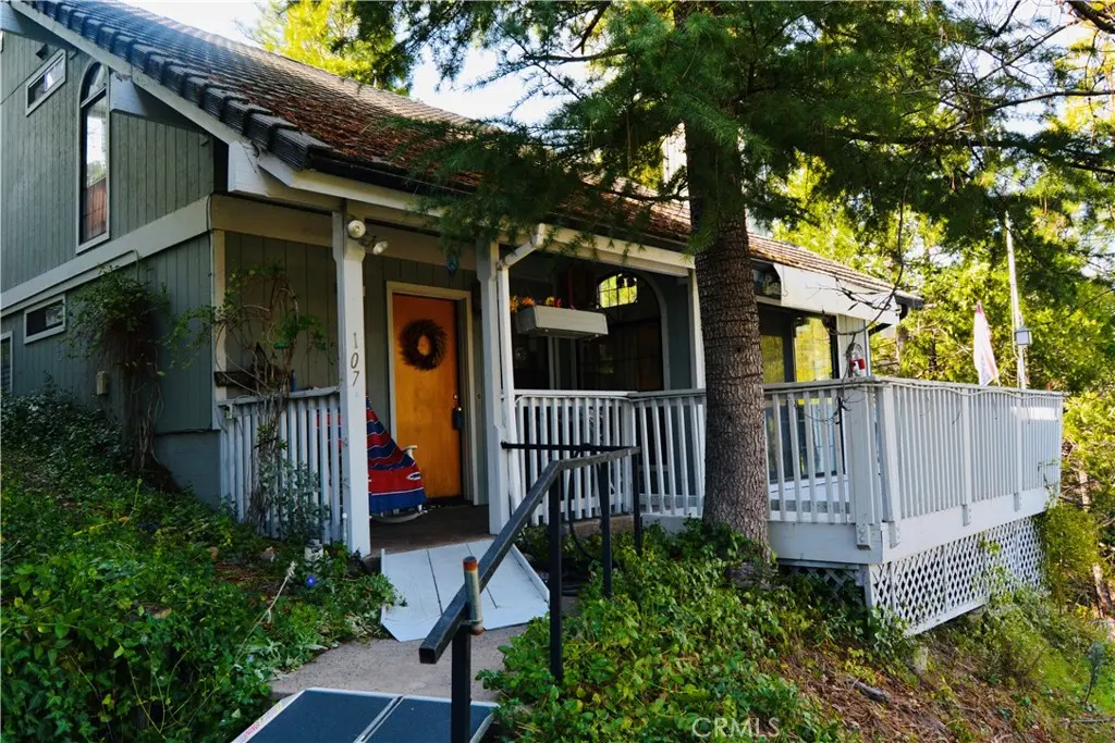 40748 Foxboro Court, Bass Lake, CA — listing photo 1