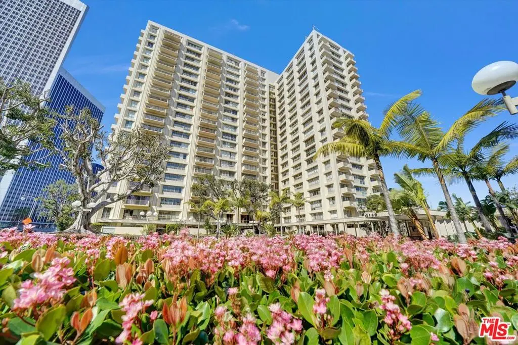 Condominium for sale at 2160 Century Park East 1406, Los Angeles, CA featuring 2 beds and 2 baths