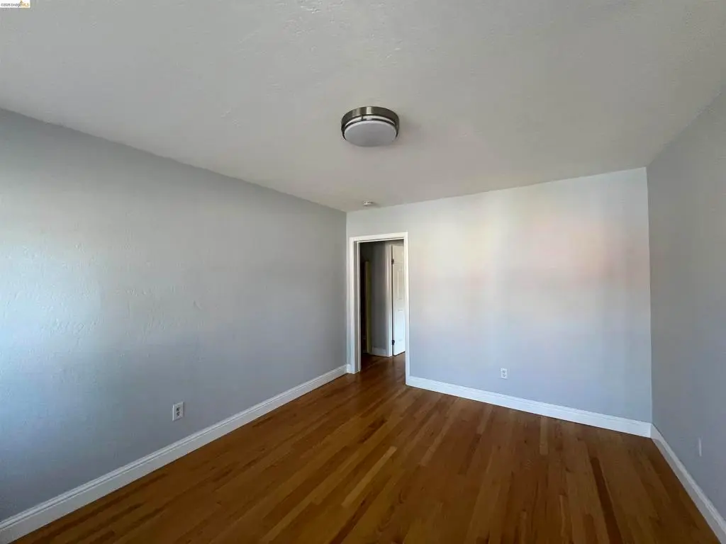 Residential Lease for rent at 3244 ELLIS ST, Berkeley, CA featuring 2 beds and 1 bath