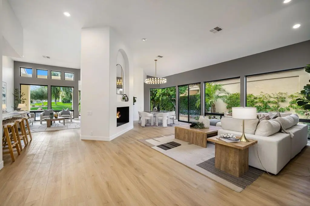 Single Family Residence for sale at 75063 Spyglass Drive, Indian Wells, CA featuring 3 beds and 4 baths