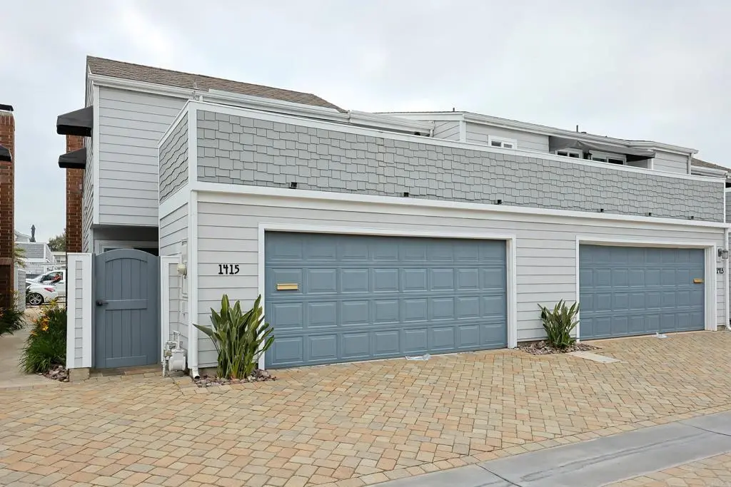 Condominium for rent at 1415 1st Street, Coronado, CA featuring 2 beds and 3 baths
