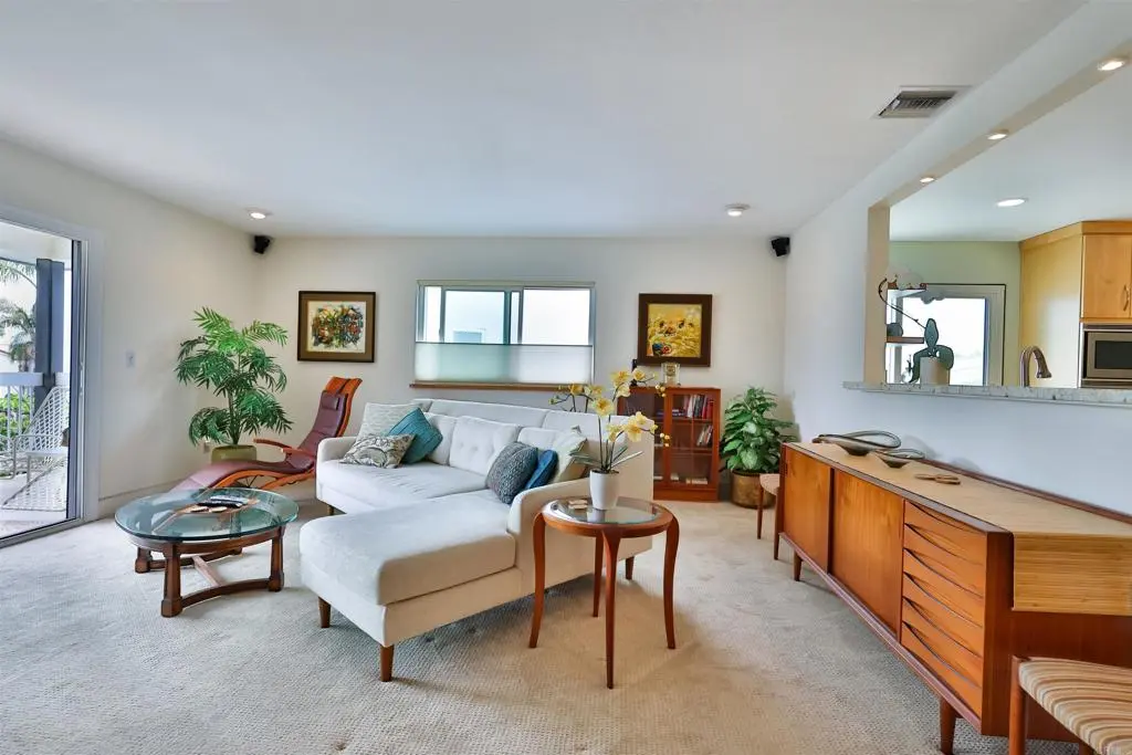 Condominium for rent at 1524 Ynez, Coronado, CA featuring 2 beds and 2 baths