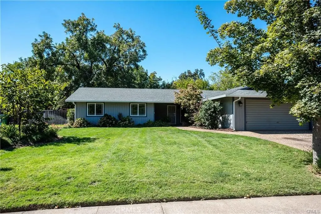 1121 Greenwich, Chico, CA — listing photo 1