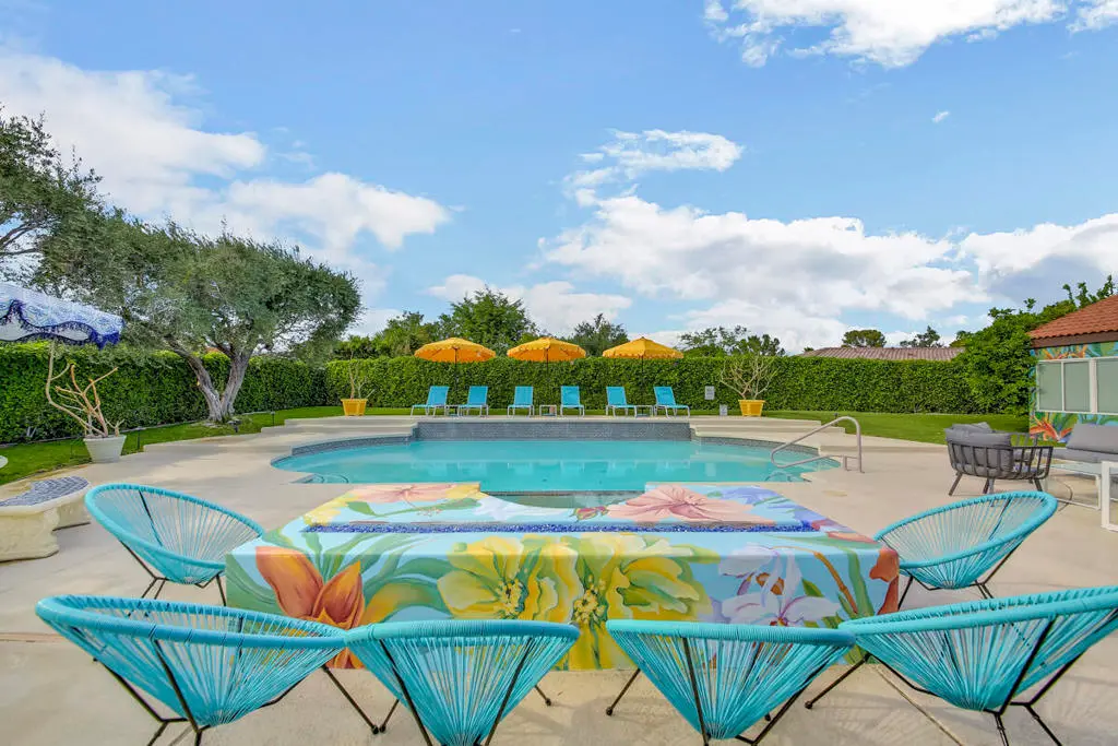 Residential Lease for rent at 2230 Tamarisk Road, Palm Springs, Riverside County, CA featuring 5 beds and 3 baths