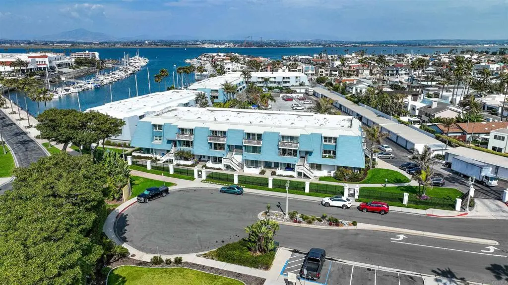 Condominium for rent at 5 Montego, Coronado, CA featuring 2 beds and 2 baths