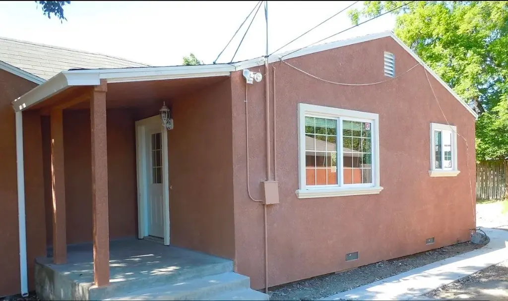 Single Family Residence for sale at 327 W 20Th St, Antioch, CA featuring 3 beds and 1 bath