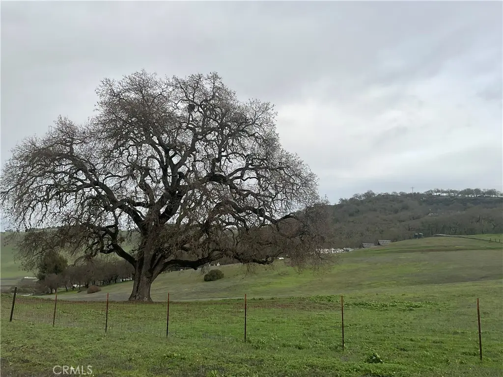 21 Interlake Road, Bradley, CA — listing photo 1