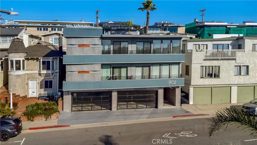 1702 Hermosa Avenue, Hermosa Beach, CA — listing photo 1