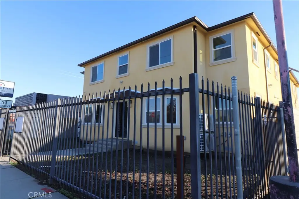 Apartment for rent at 295 E Lerdo Highway, Shafter, CA featuring 1 bed and 1 bath