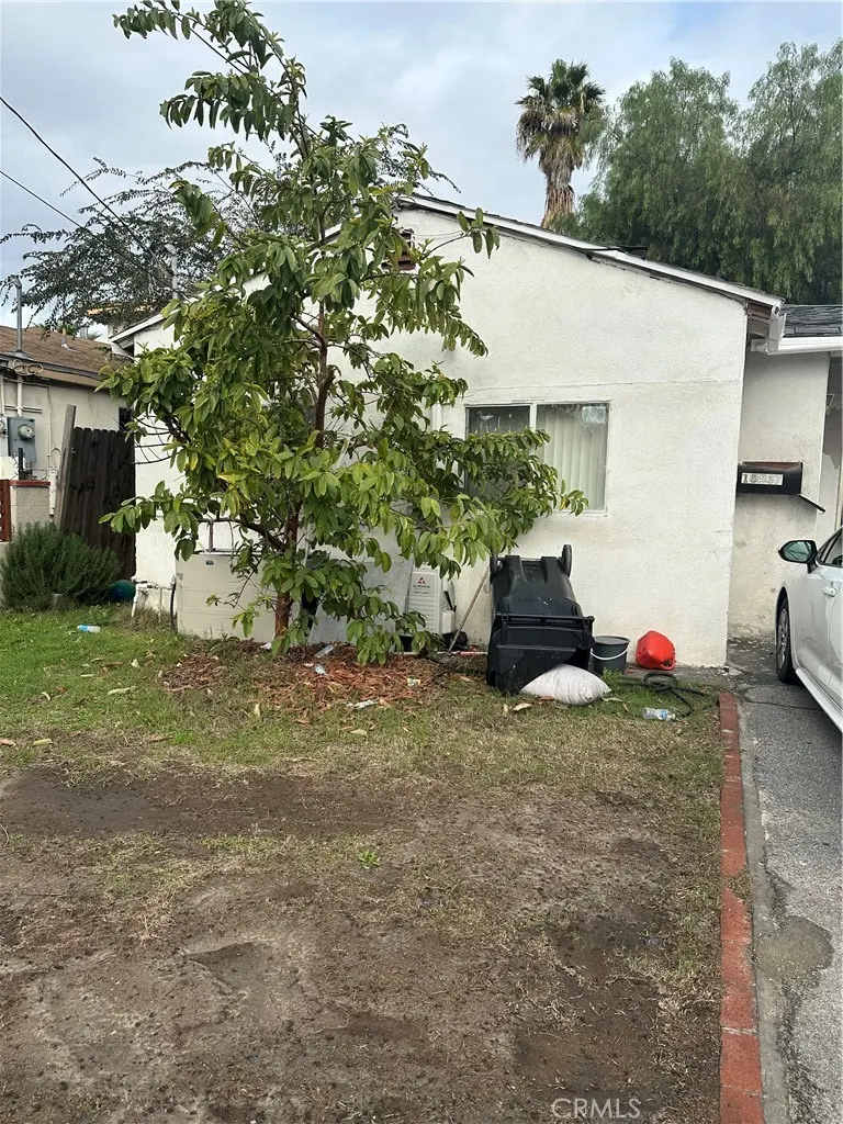 18535 Bryant, Northridge, CA — listing photo 1