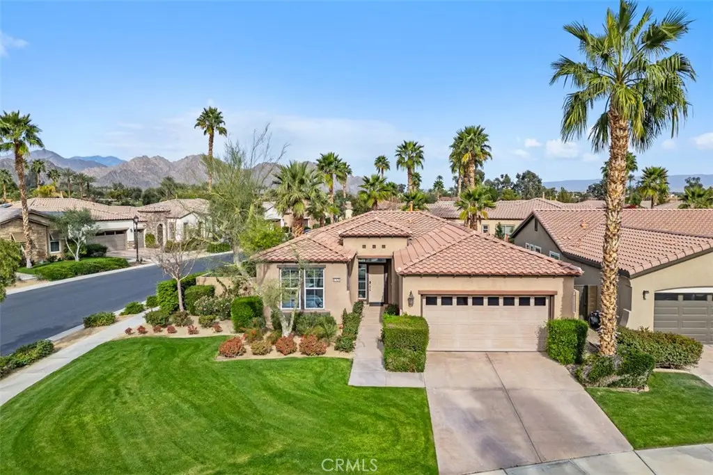 Residential Lease for rent at 81626 Prism, La Quinta, Riverside County, CA featuring 2 beds and 2 baths