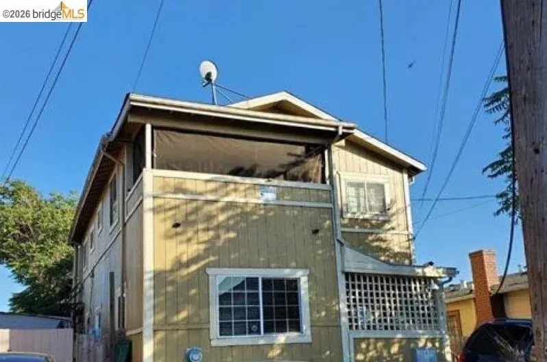 Triplex for sale at 2714 79Th Ave, Oakland, CA