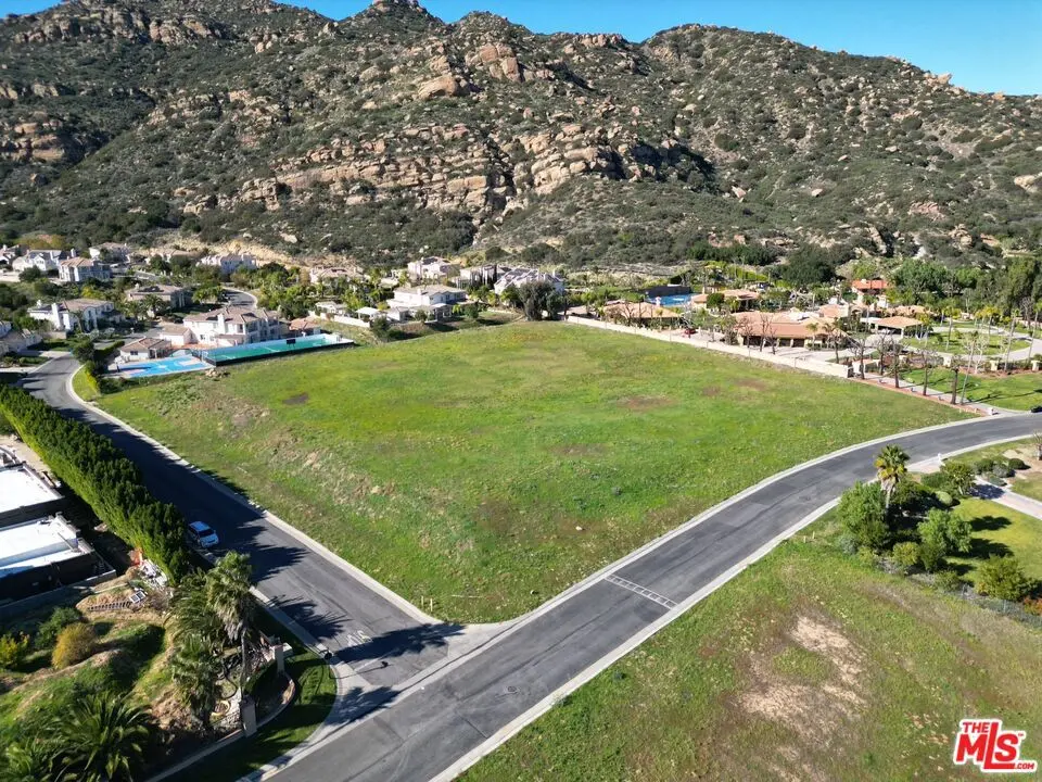 22655 La Quilla Drive, Chatsworth, CA — listing photo 1