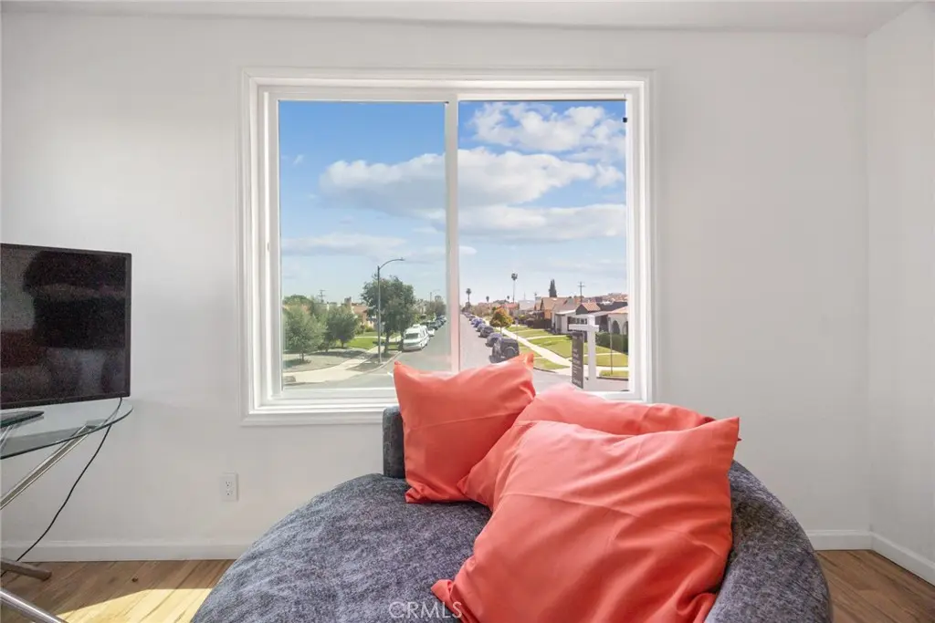 Single Family Residence for sale at 7037 Cimarron Street, Los Angeles, CA featuring 3 beds and 2 baths