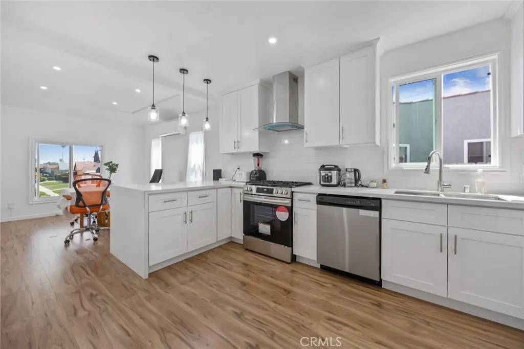 Single Family Residence for sale at 7037 Cimarron Street, Los Angeles, CA featuring 3 beds and 2 baths
