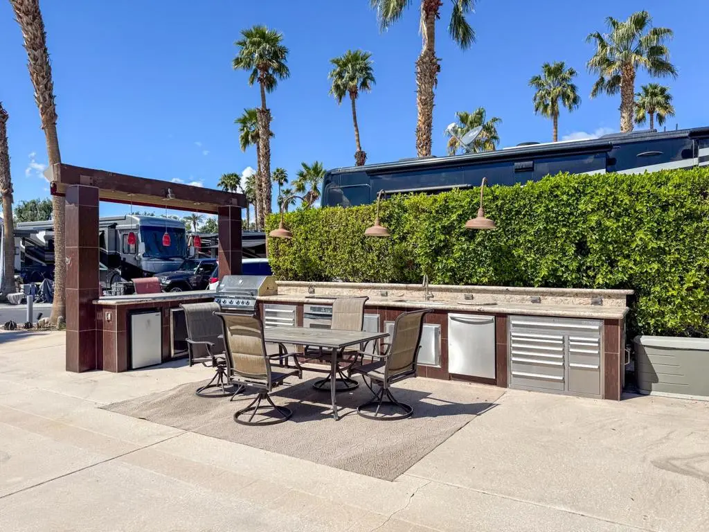 Mobile Home for sale at 80394 Ave 48 68, Indio, CA