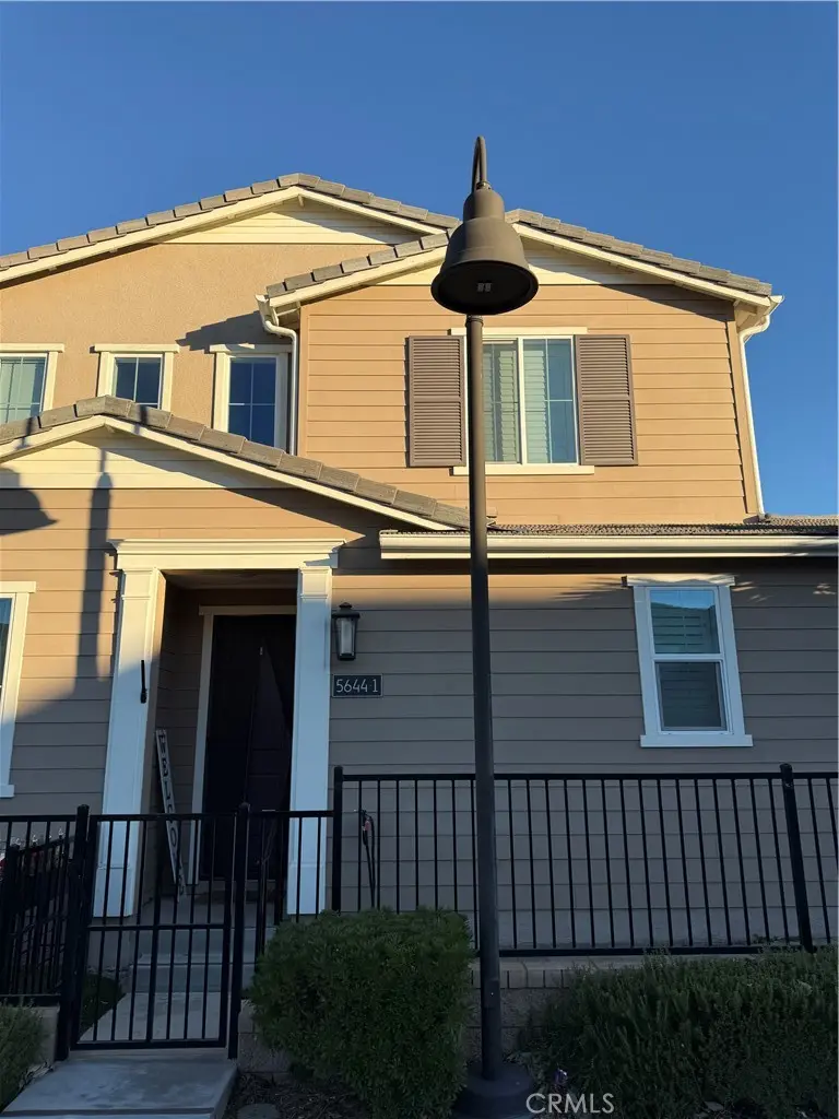 5644 Altamura Way, Fontana, CA — listing photo 1