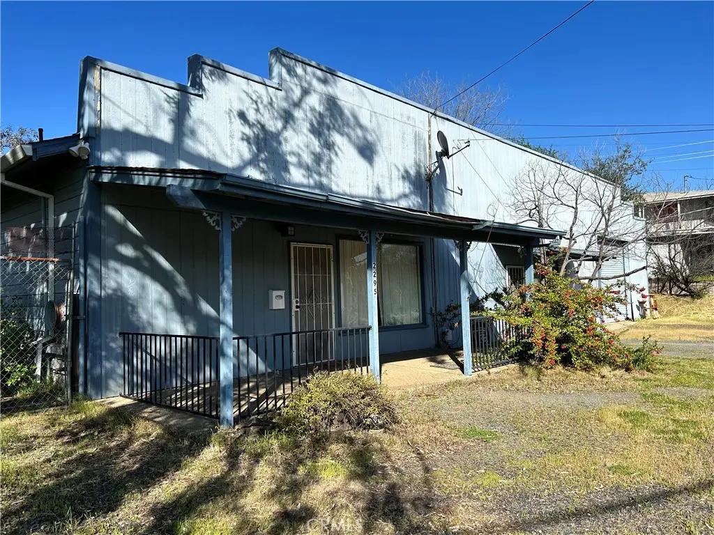2295 Oro Quincy, Oroville, CA — listing photo 1