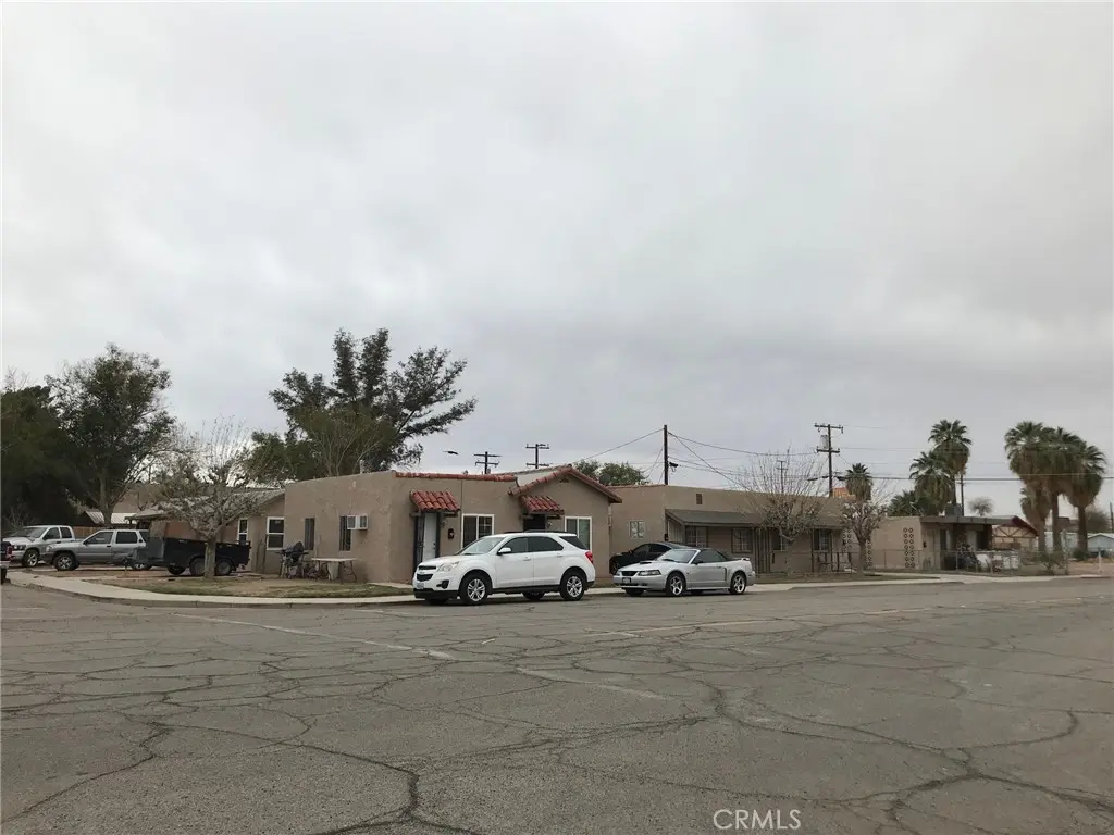 222 W Rice Street, Blythe, CA — listing photo 1