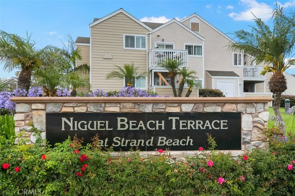 Condominium for rent at 34132 Selva 252, Dana Point, CA featuring 2 beds and 2 baths