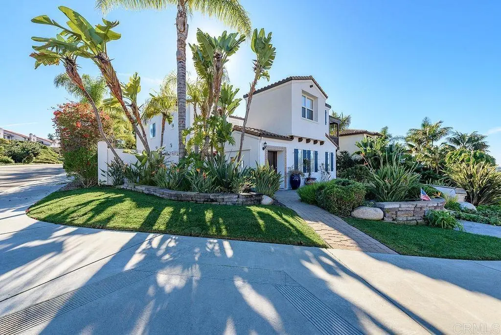 Residential Lease for rent at 2903 Rancho Cortes, Carlsbad, San Diego County, CA featuring 4 beds and 5 baths