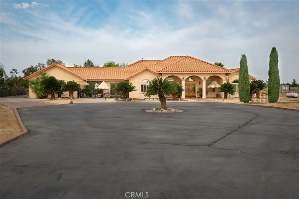 23452 Road 20, Chowchilla, CA — listing photo 1