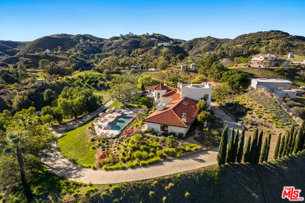 Single Family Residence for rent at 33261 Decker School Road, Malibu, CA featuring 5 beds and 4 baths