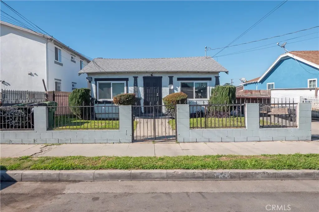 Duplex for sale at 9623 Bandera, Los Angeles, CA