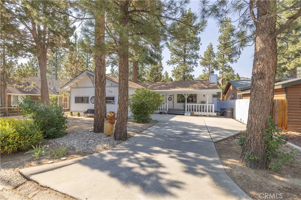 433 E Barker, Big Bear City, CA — listing photo 1