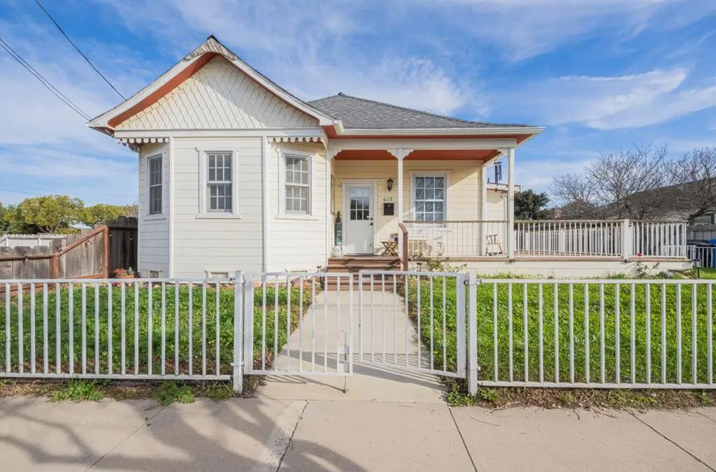 Single Family Residence for sale at 615 Monterey Street, Soledad, CA featuring 2 beds and 3 baths