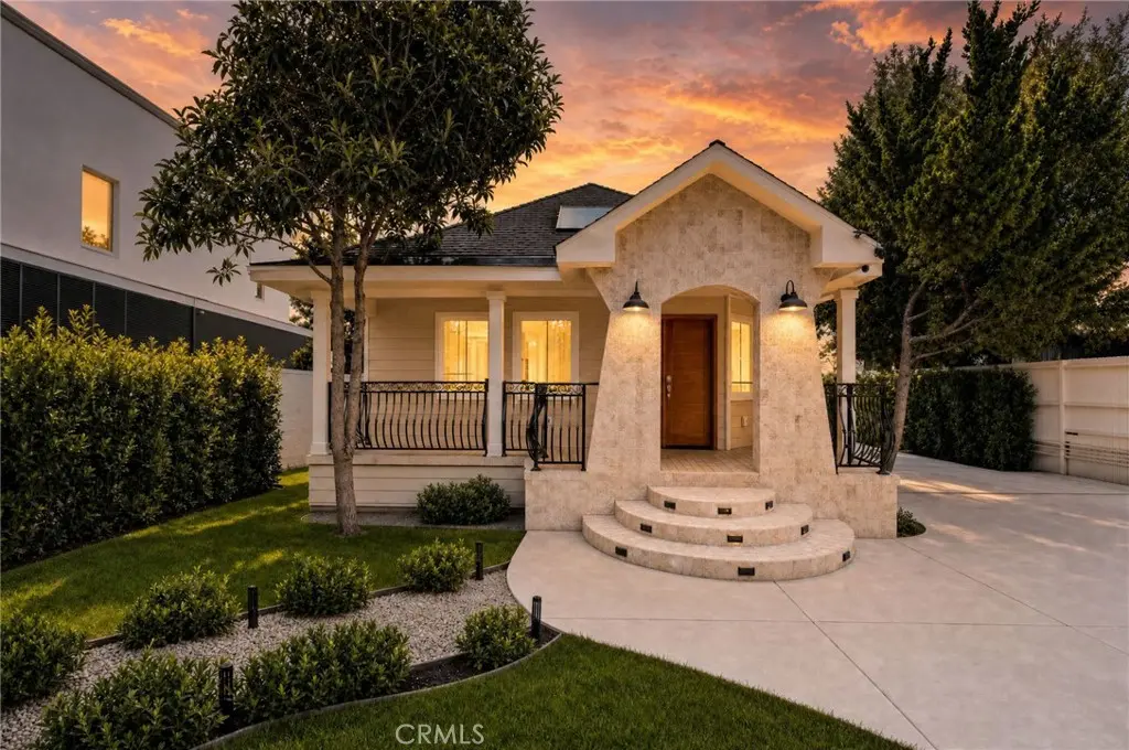 Single Family Residence for sale at 7142 Marshfield, Los Angeles, CA featuring 4 beds and 4 baths