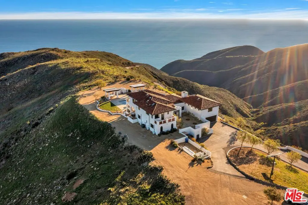 9785 Deer Creek Road, Malibu, CA — listing photo 1