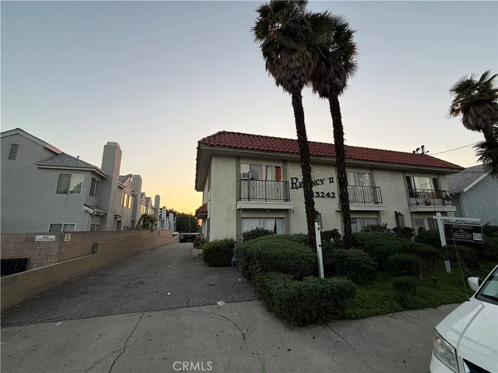 Residential Lease for rent at 13242 Cullen, Whittier, Los Angeles County, CA featuring 2 beds and 1 bath