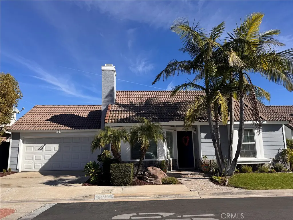 Single Family Residence for rent at 21742 Tegley, Mission Viejo, CA featuring 2 beds and 1 bath