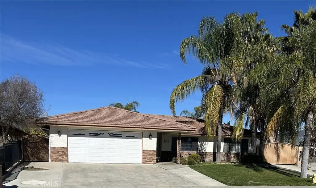 Single Family Residence for sale at 4098 Bordeaux, Hemet, CA featuring 3 beds and 2 baths