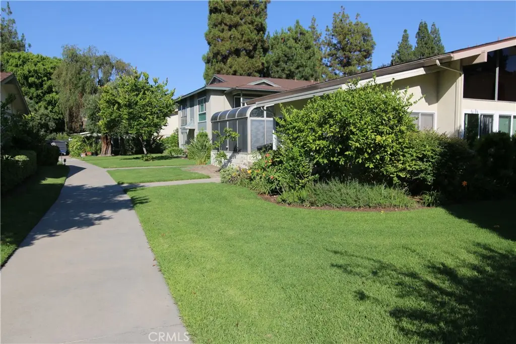 34 Calle Aragon A, Laguna Woods, CA — listing photo 1