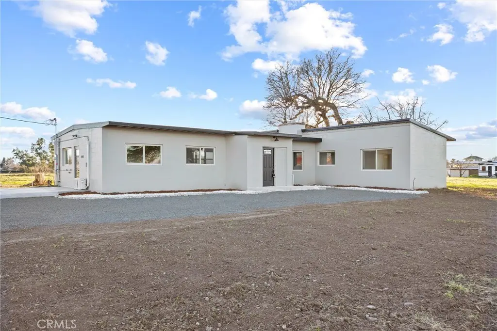25245 2nd Avenue, Los Molinos, CA — listing photo 1