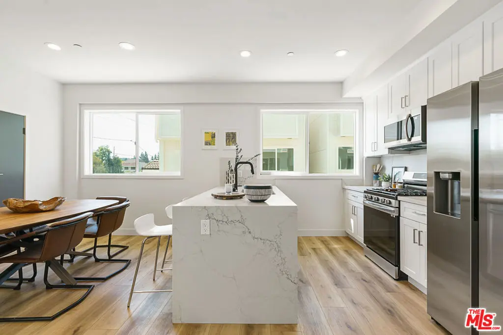 14651 W Sara Lane, Panorama City, CA — listing photo 1