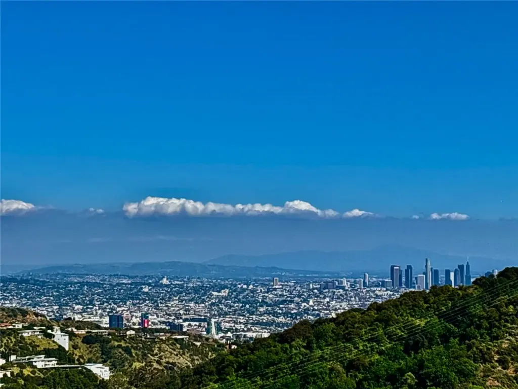 Single Family Residence for sale at 8656 Skyline, Los Angeles, CA featuring 2 beds and 2 baths