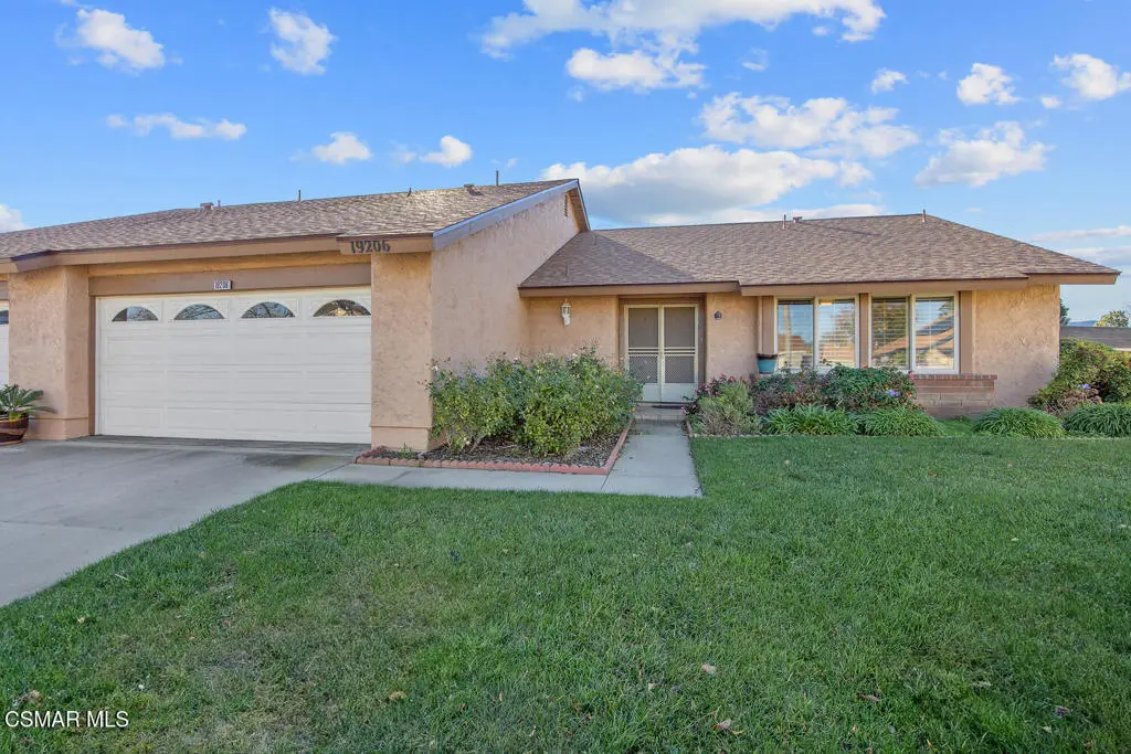 19206 Village 19, Camarillo, CA — listing photo 1