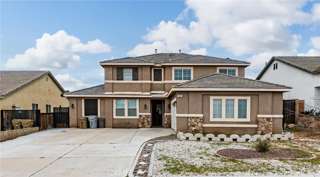13807 Lemongrass, Hesperia, CA — listing photo 1