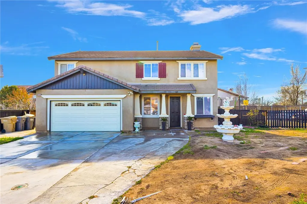 Single Family Residence for sale at 13329 Sunny Ridge, Hesperia, CA featuring 4 beds and 3 baths