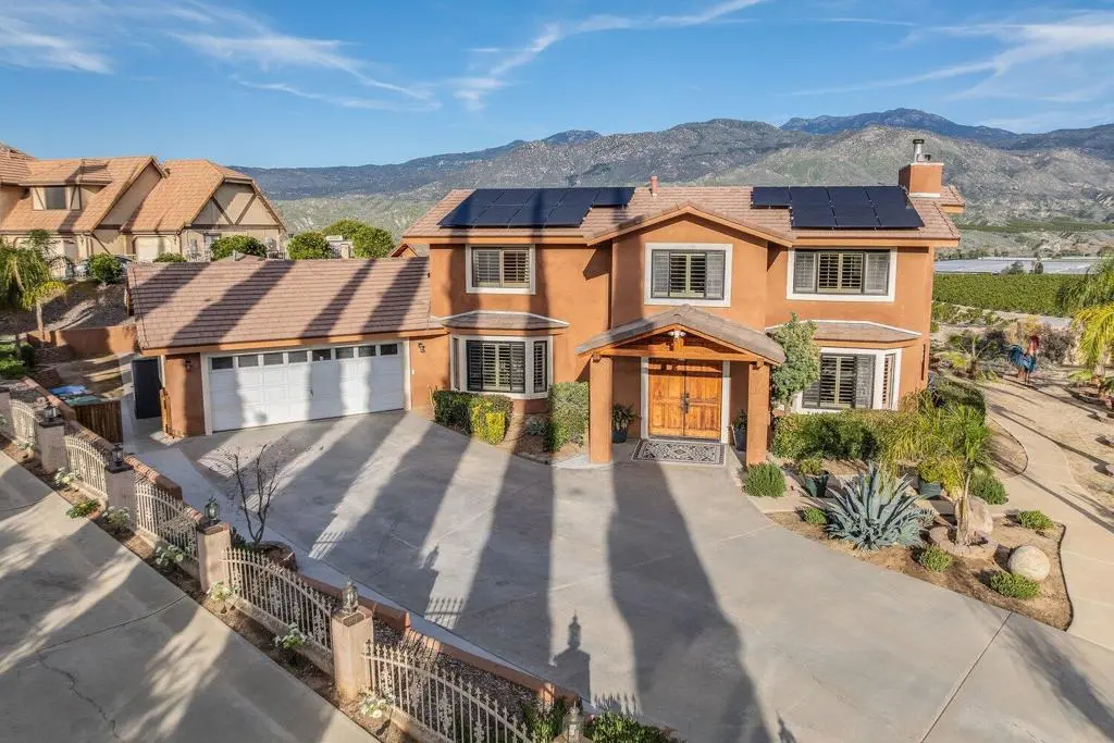 Single Family Residence for sale at 45540 Denizen Heights Road, Hemet, CA featuring 5 beds and 4 baths