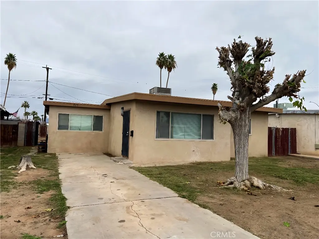 Single Family Residence for sale at 975 E Avenue B, Blythe, CA featuring 5 beds and 3 baths