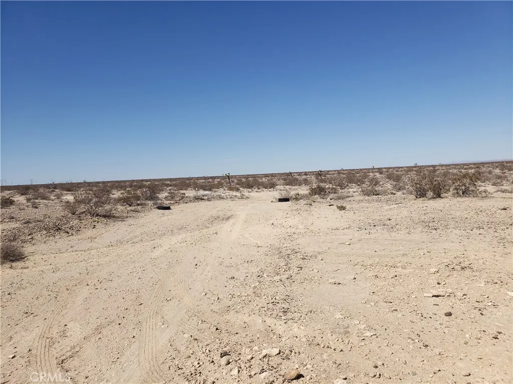 0 0460-291-25-0000 Bannock Rd, Adelanto, CA — listing photo 1